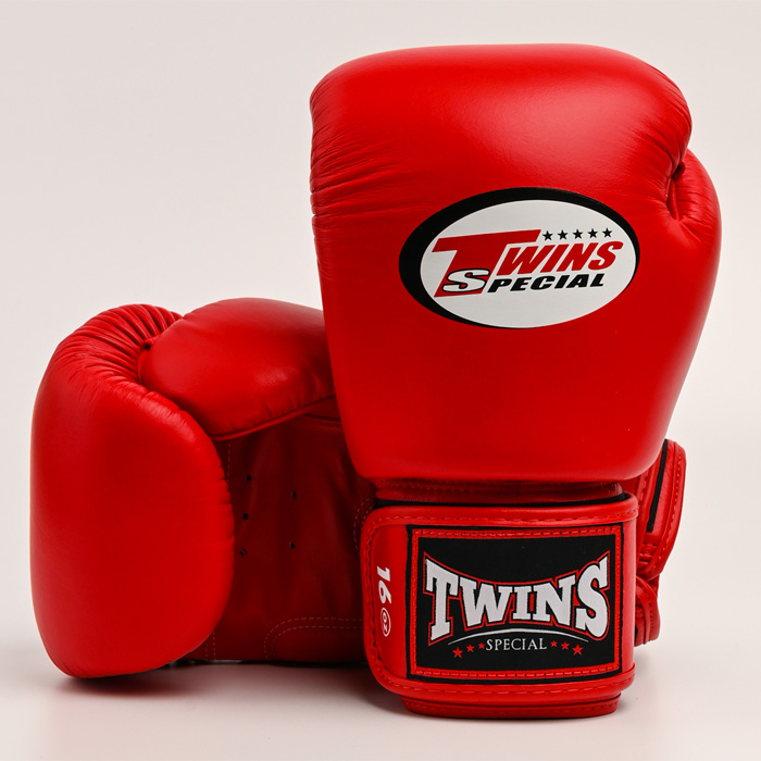 Перчатки бокс. TWINS кожа 14 oz