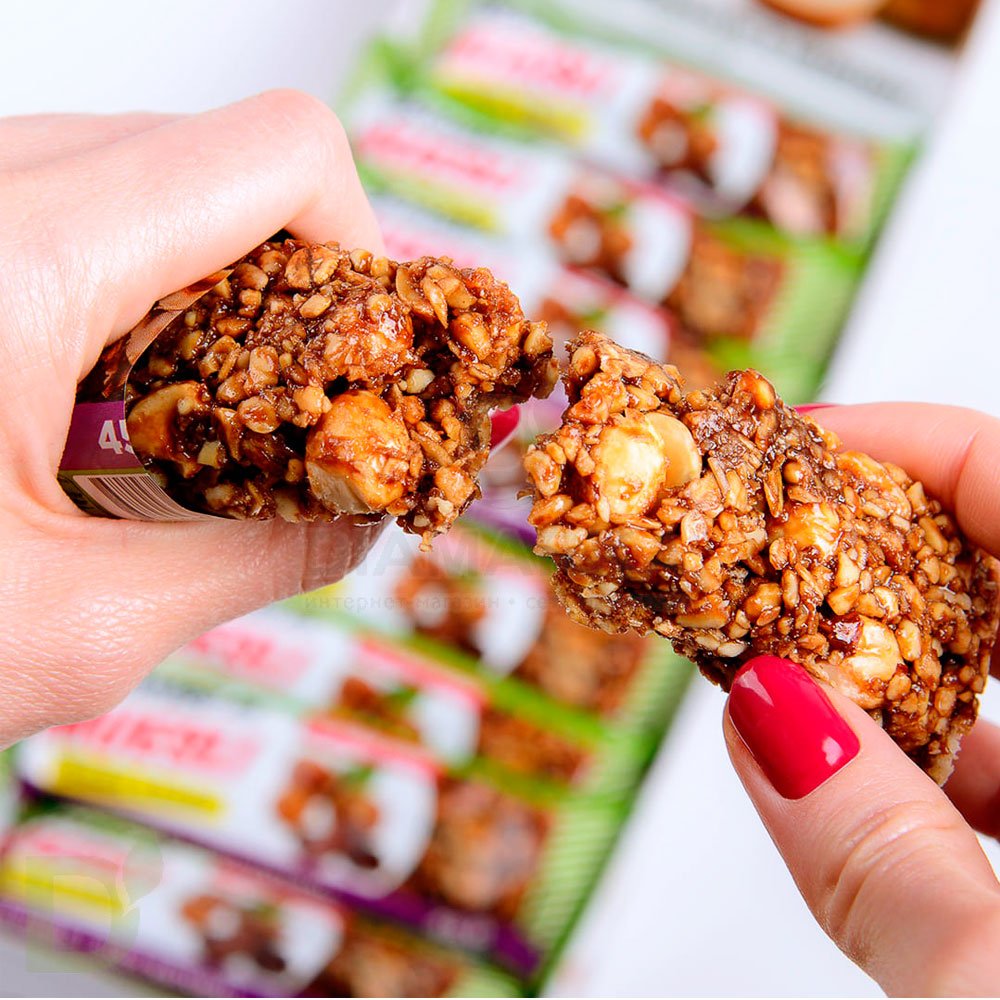 BOMBBAR Батончик мюсли мультизлаковый ( 45 г.)