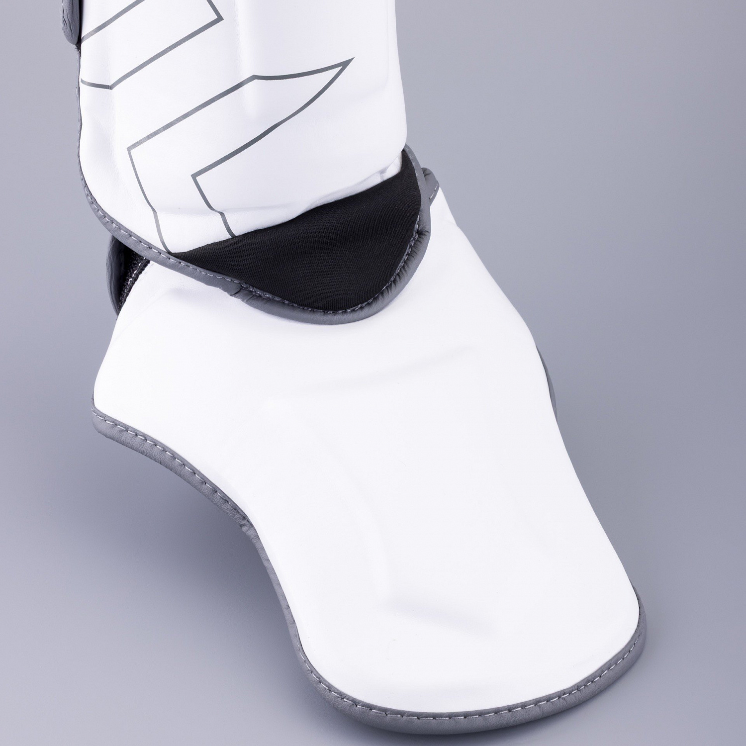 Защита голень-стопа Fight EXPERT Sparring белый